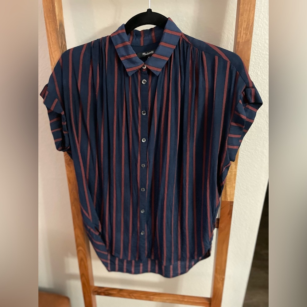 Madewell size x-small Central drapey blouse blue/red